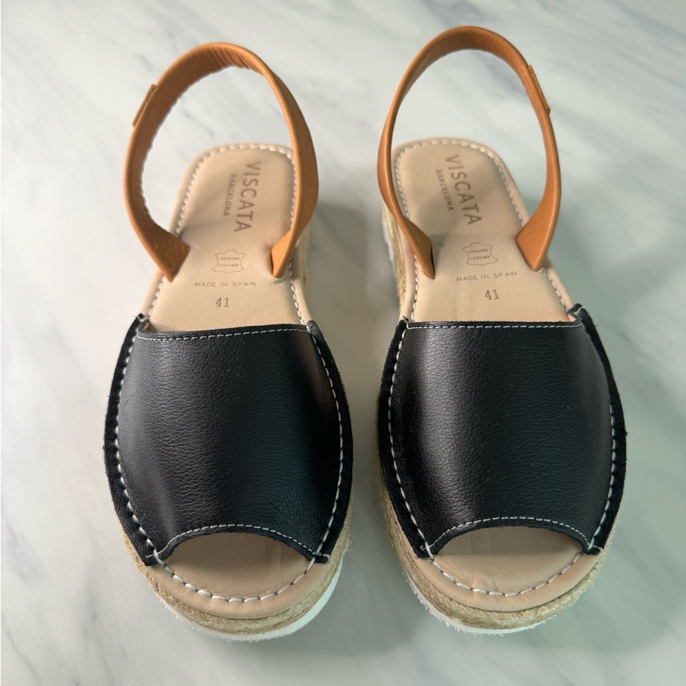 Women’s size 41 Viscata slip on wedges/sandals
